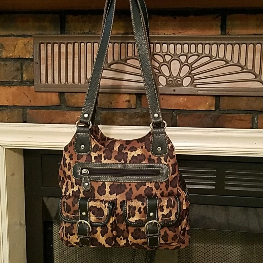 Animal print shoulder bag