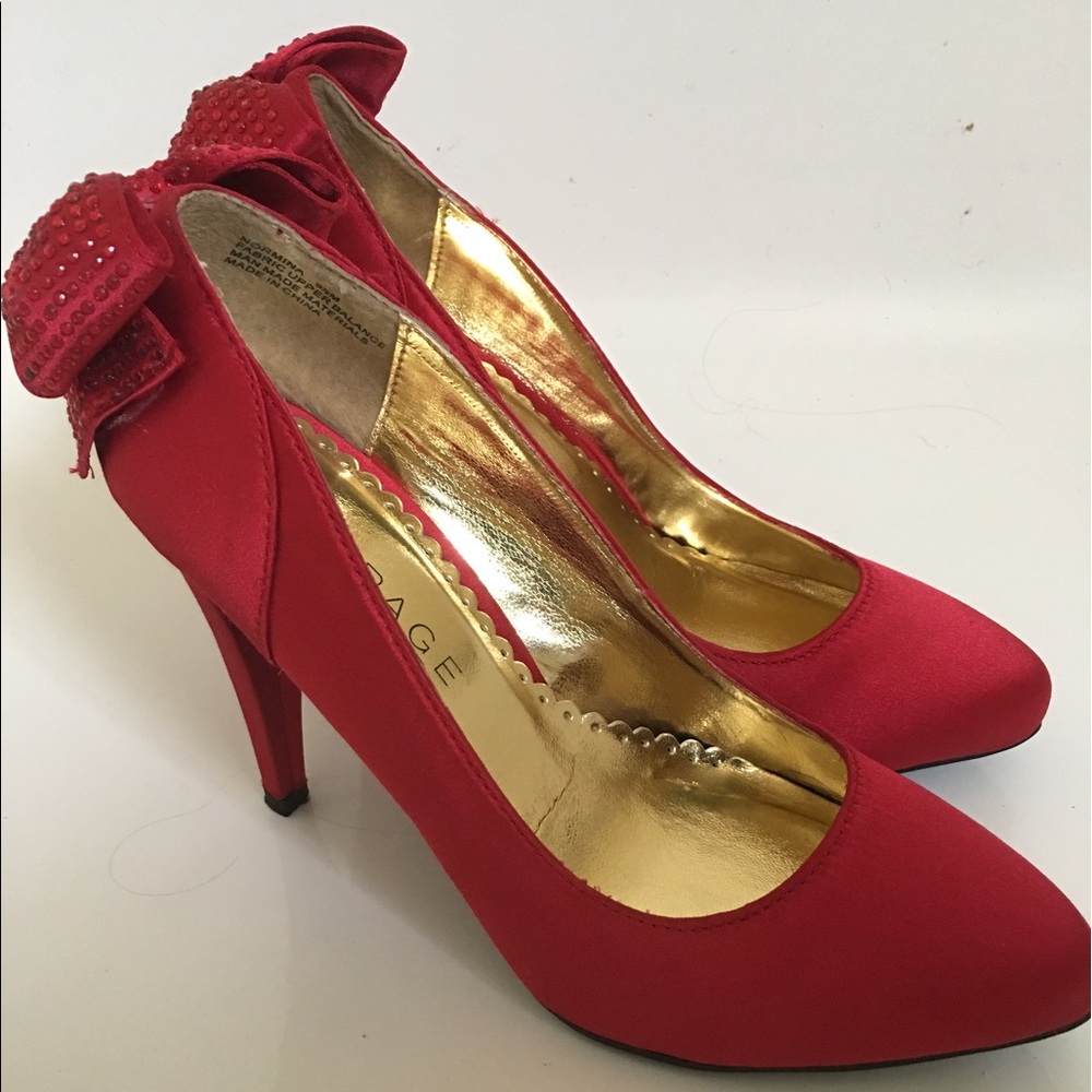 Adorable Rampage Red Satin Heels 👠👠👠