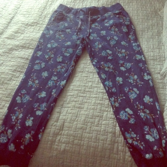 C R B girl sweat pants quarter length size 16 1/2 - Picture 1 of 2