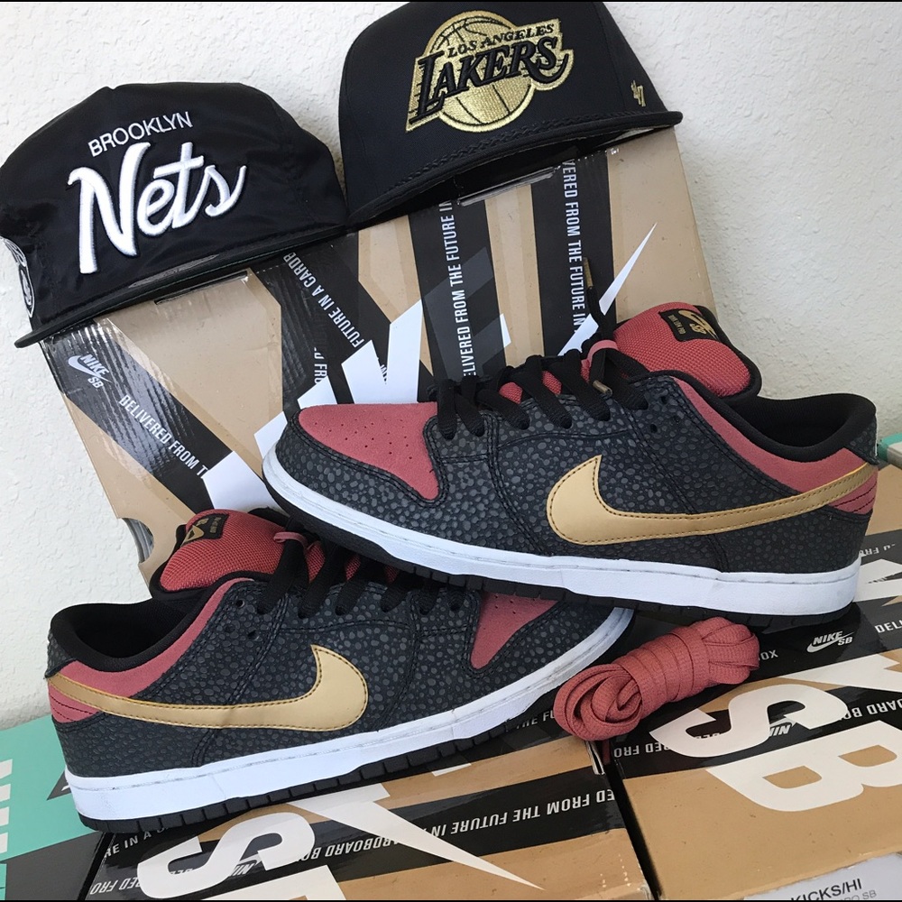 Nike SB Dunk PREMIUM-"Walk of Fame" *PRICE FIRM!*