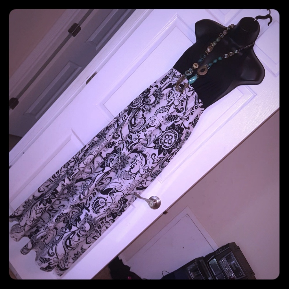 Black and white Maxi dress - halter top & elastic