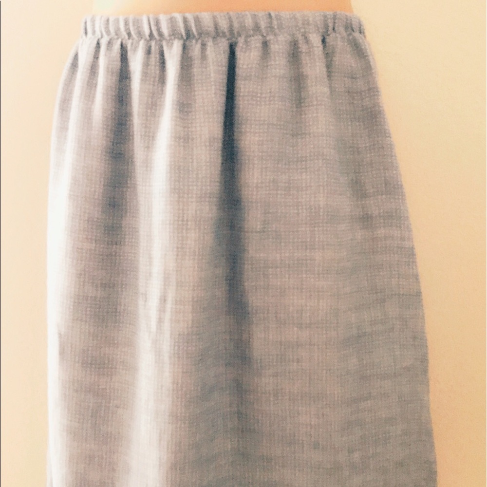 Flax line knee length skirt