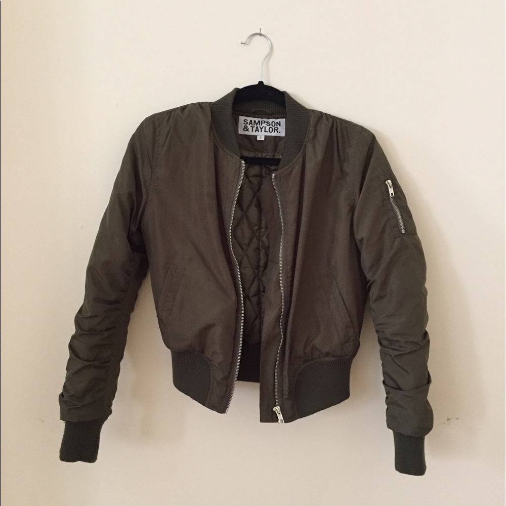 Sampson & Taylor Bomber