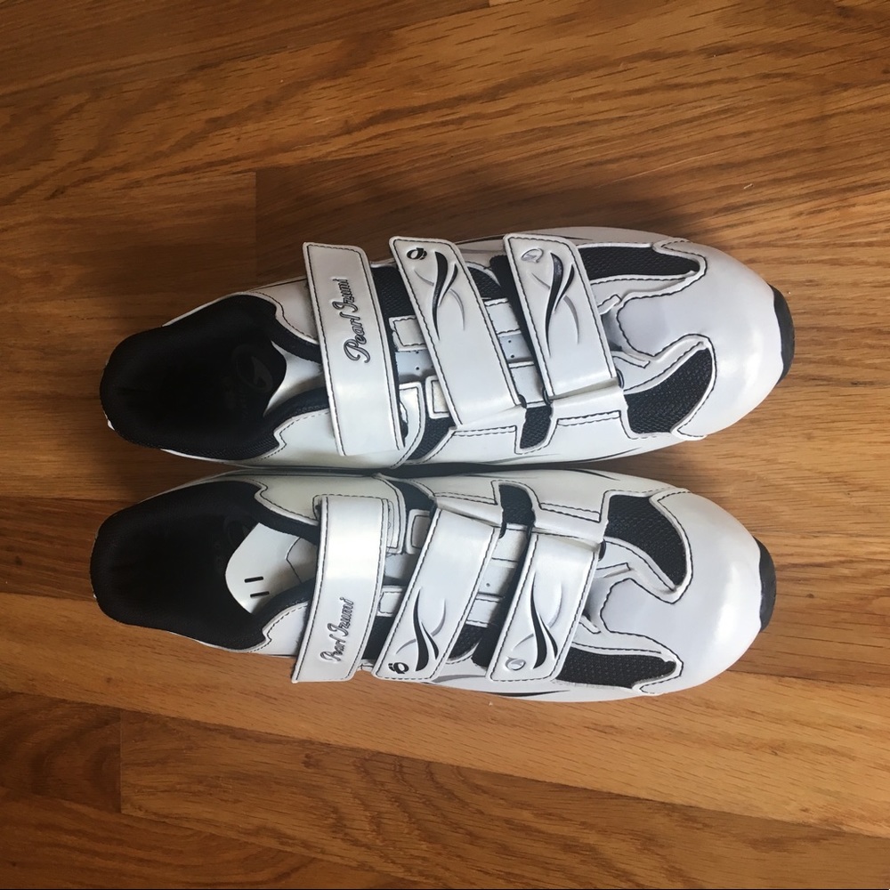 🚴🏼‍♀️Pearl Izumi Spin Shoes w/SPD clips