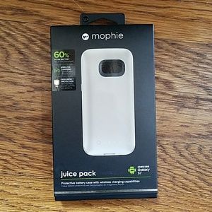 Samsung S7 Mophie Charge Case Gold Brand New!