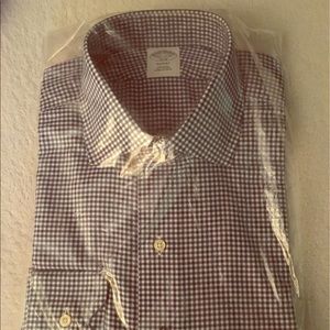 Brooks Brothers Button Down Regent Shirt