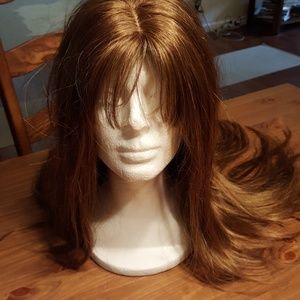 Gorgeous Caramel 26 in Wig Stunning