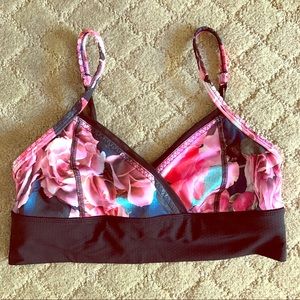 Lululemon floral sports bra. Size 6. NWOT!