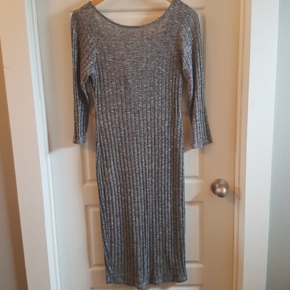 Ribbed Midi Dress