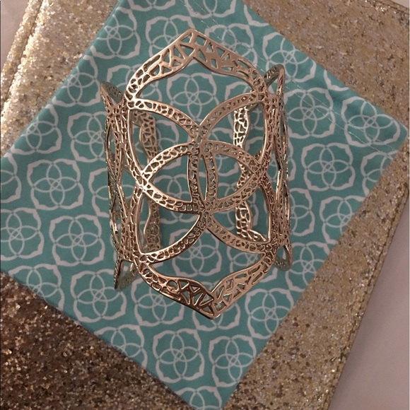 Kendra Scott Roni Cuff NWOT - Picture 3 of 4