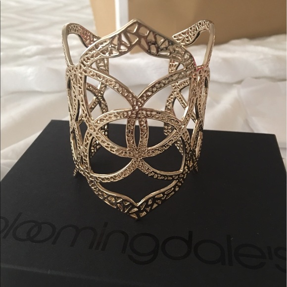 Kendra Scott Roni Cuff NWOT - Picture 2 of 4