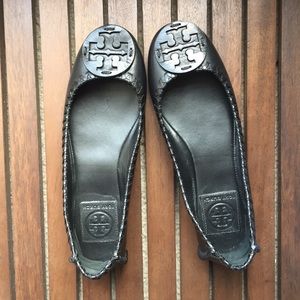 Tory Butch Gabi Black Flat