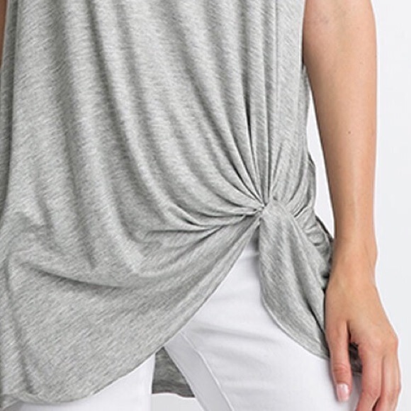 🔹Last One🔹Heather Gray Twist Front Tunic Top - Picture 4 of 5