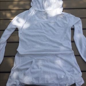 Hooded long-sleeve athletic shirt