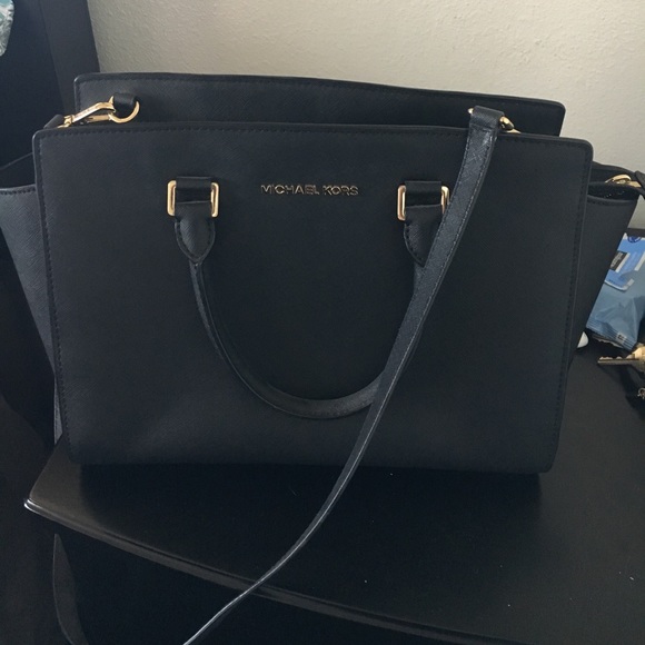 Michael Kors Selma Large Saffiano Leather Satchel - Picture 1 of 5