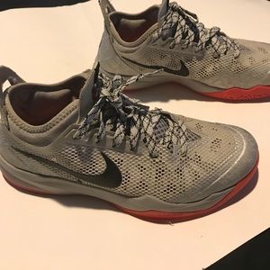 ⚡️SALE⚡️Men's Nike Sneakers