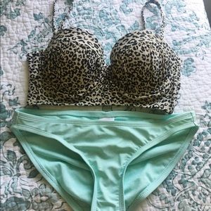 Xhilaration Top (only)