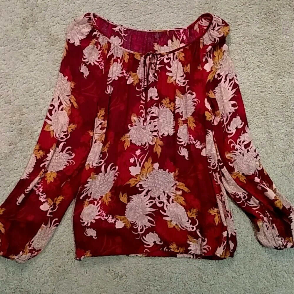 Lucky Brand top