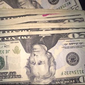 Meet your Posher, Luis