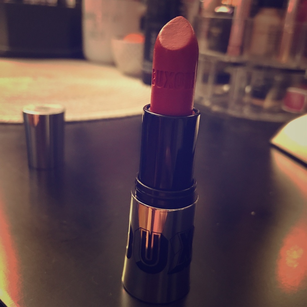 Buxom lipstick