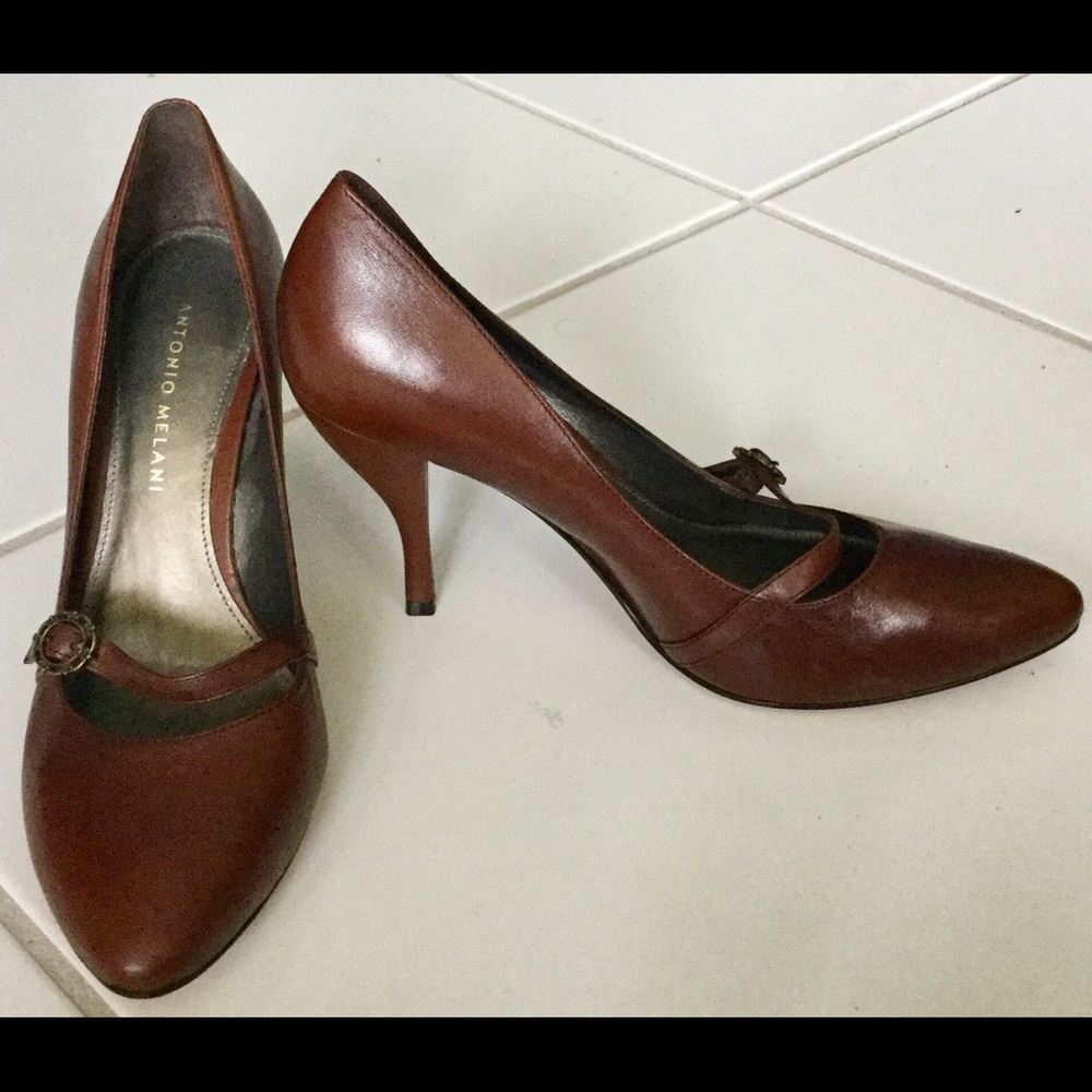 Antonio Melani brown heels