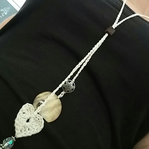 Beachy Boho Necklace/Choker - Picture 3 of 5