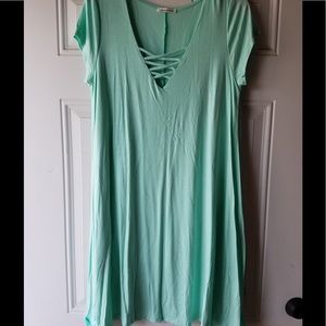 SMALLTOWN FASHION🛍 light blue criss cross