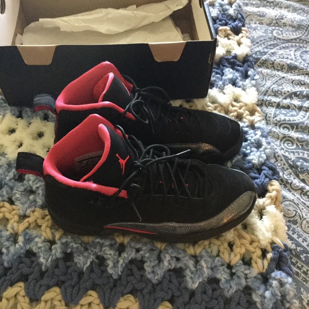 Jordan Retro 12