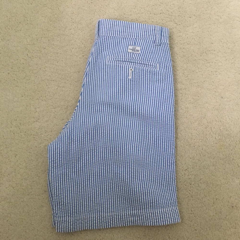 Vineyard Vines boys shorts