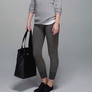 Lululemon "Ebb to Street" Pant. Size 10. Like New
