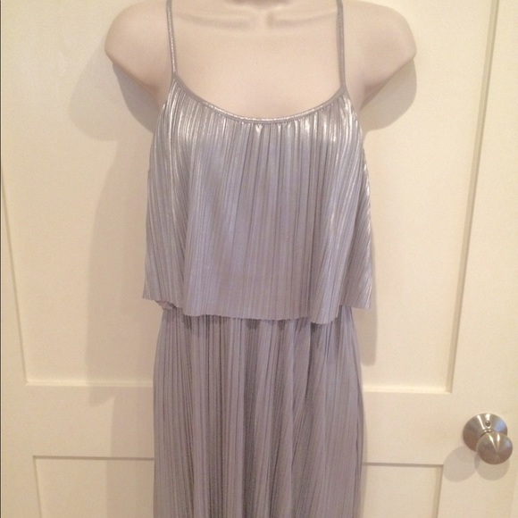 NWT Forever 21 Silver Dress - Size M - Picture 1 of 5