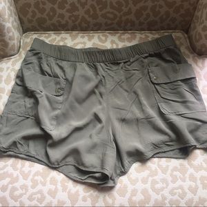 Gap Shorts