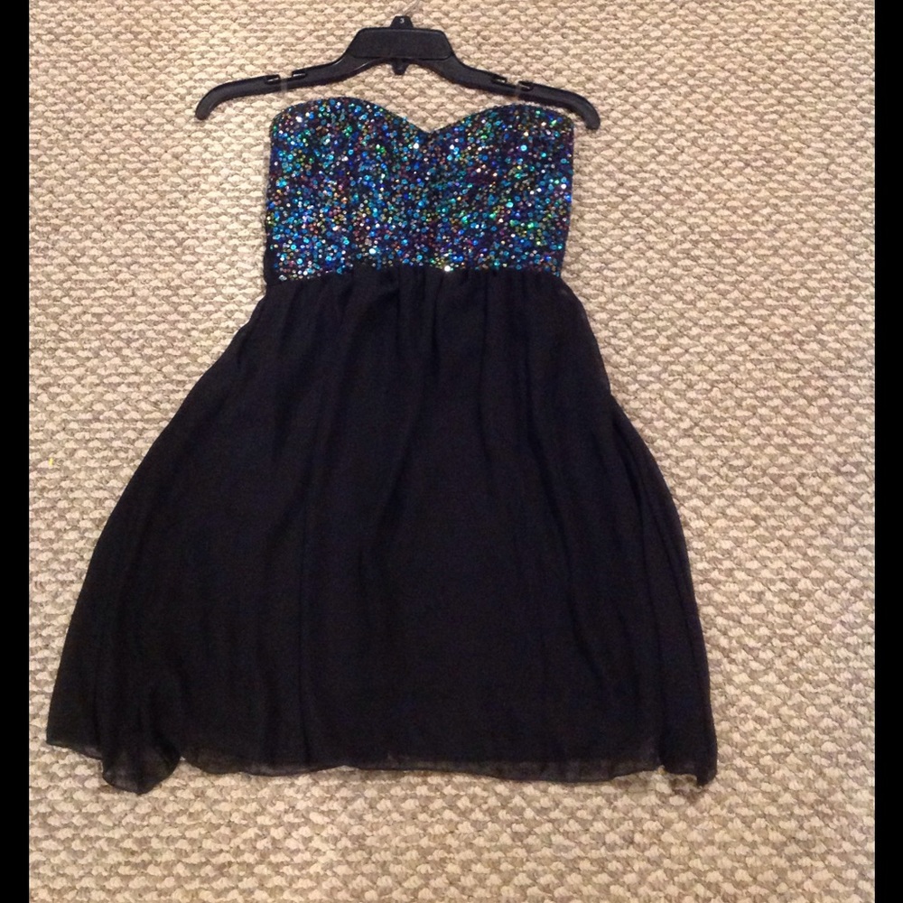 Black Strapless Party Dress - Size S
