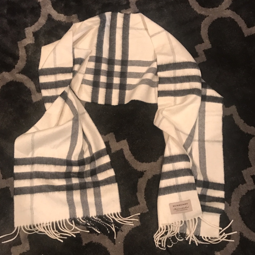 Ivory Burberry Cashmere Scarf