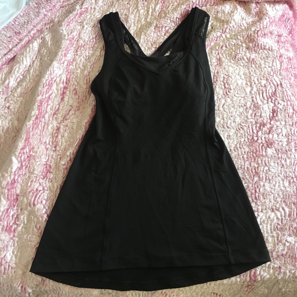 Lululemon Black Top Size 4