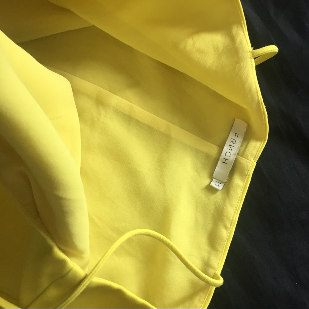 Yellow blouse - Picture 4 of 4