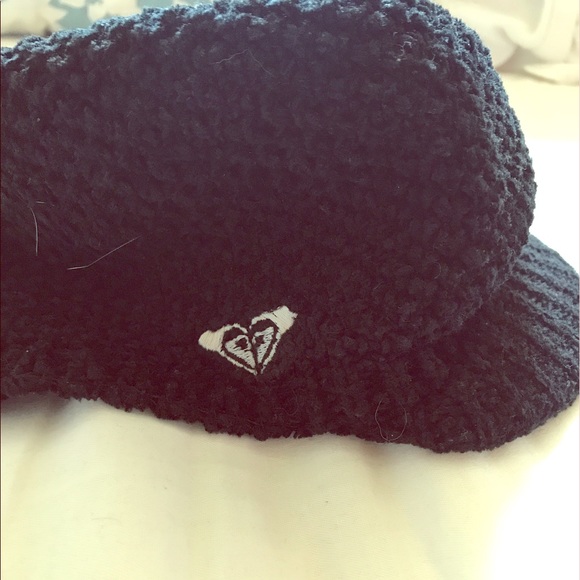 Slouched winter hat - Picture 3 of 3