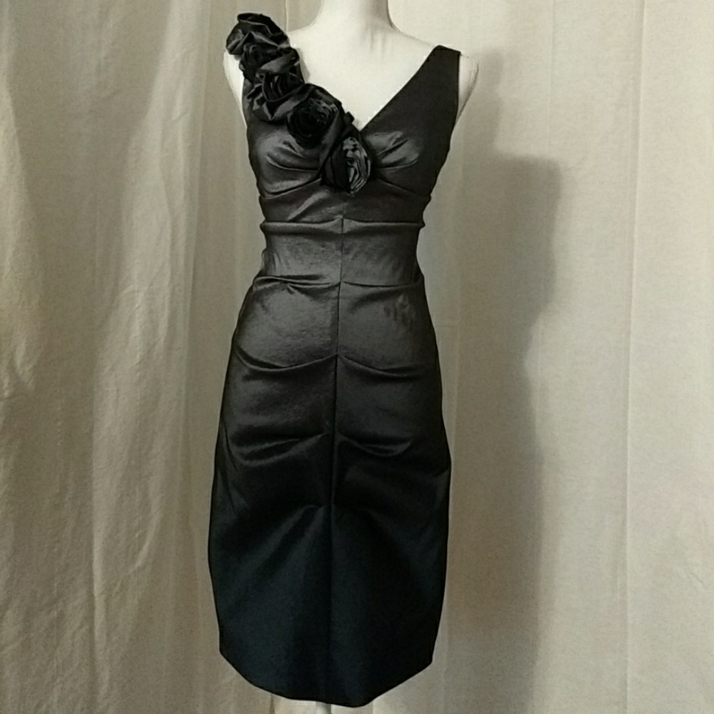 FINAL PRICE:Like New Metallic Ombre Body Con Dress