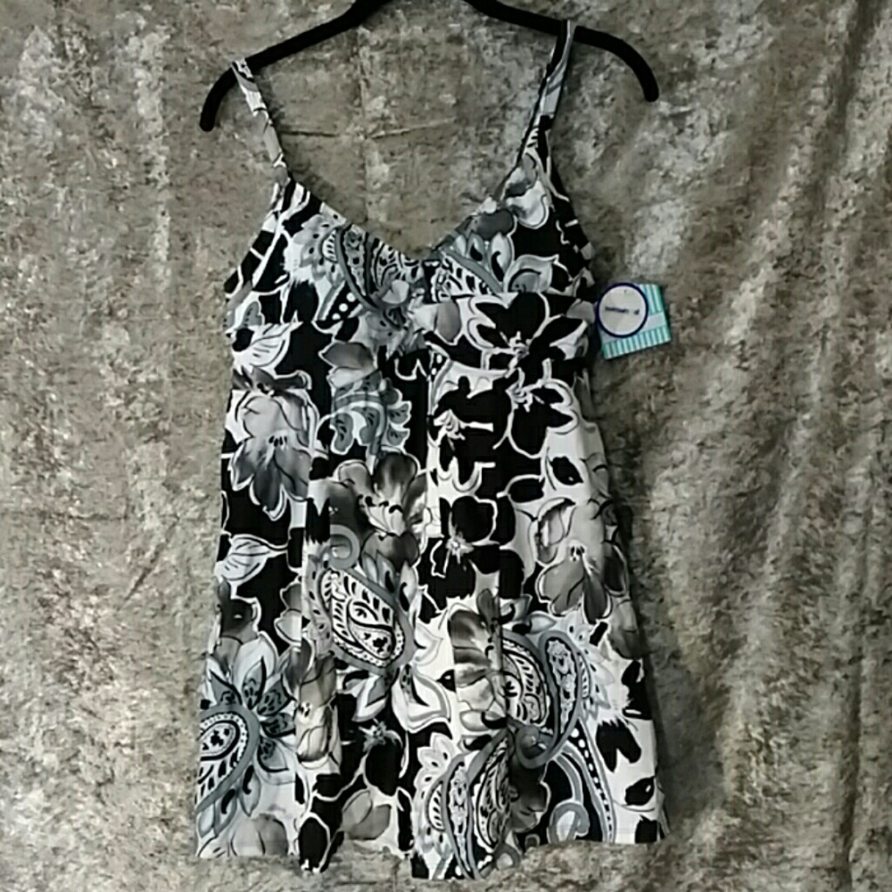 NWT size 12 Shore Club Black & White Swimsuit