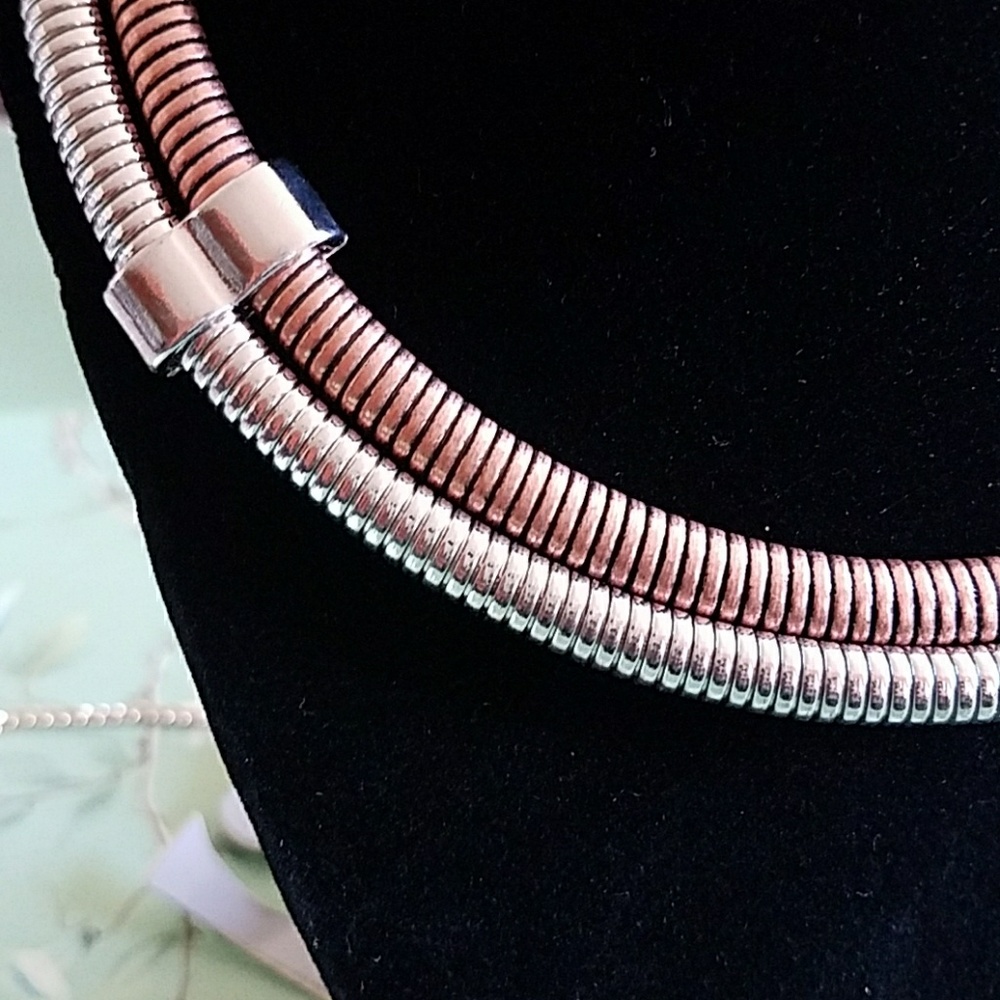 Chokers - Picture 4 of 8