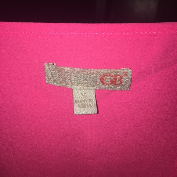 Gianni Bini Bright Pink Aztec Tank/Blouse - Picture 4 of 4