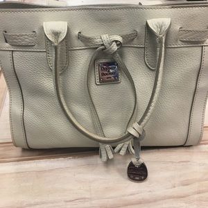 Dooney & Bourke 👛