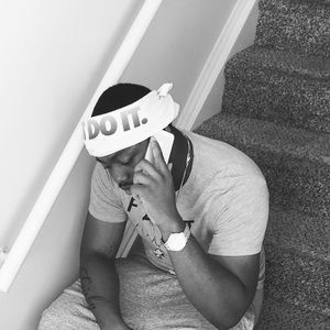 Meet your Posher, Emanuel