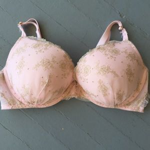 Victoria's Secret Dream Angels Push Up Bra 38 D