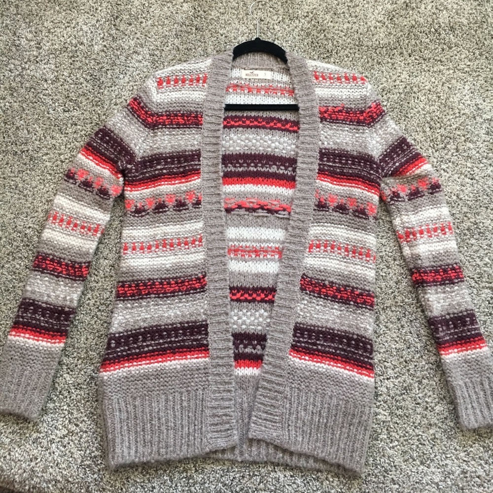 Hollister Cardigan