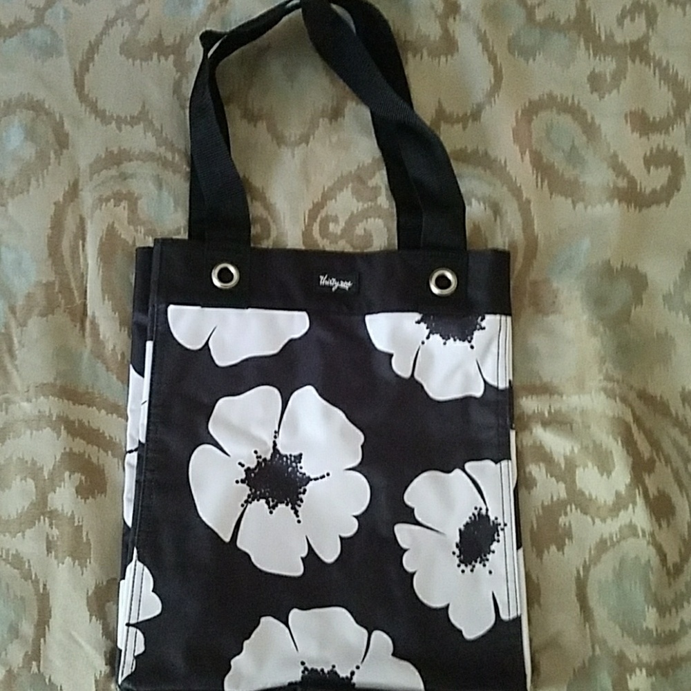 Nwot Thirty-One Essential storage tote