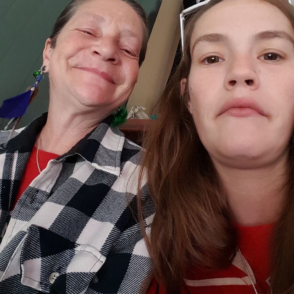 Meet your Posher, Raven