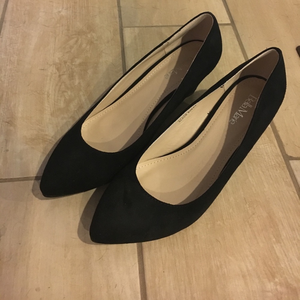 Black almond toe wedges