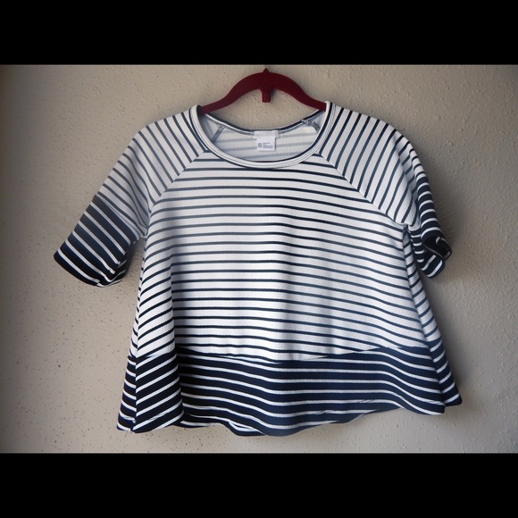 Colorblock Mixed Striped Flutter Swing T-Shirt Top - Picture 5 of 8