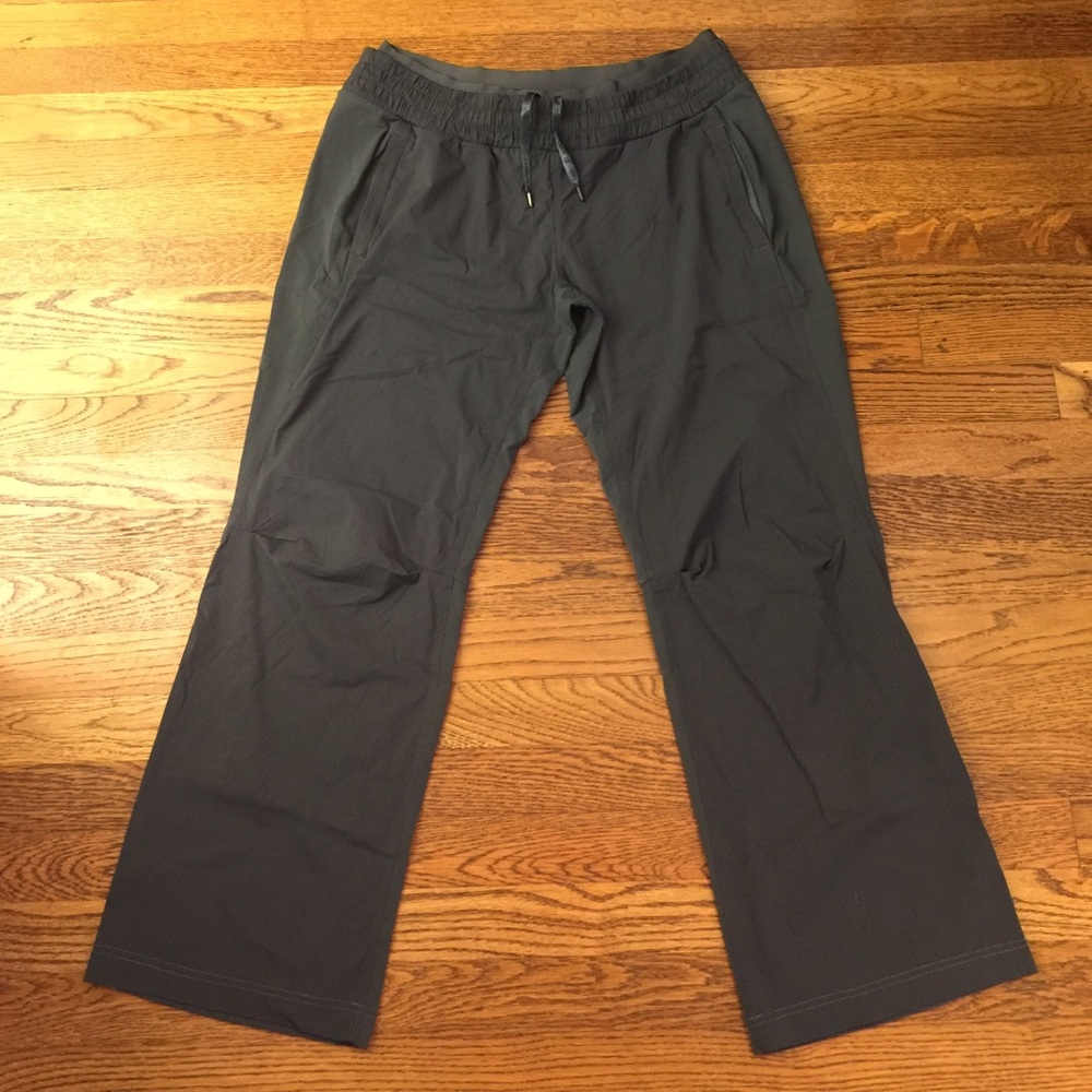 EUC - Lululemon Studio Pants - Size 12 - Gray